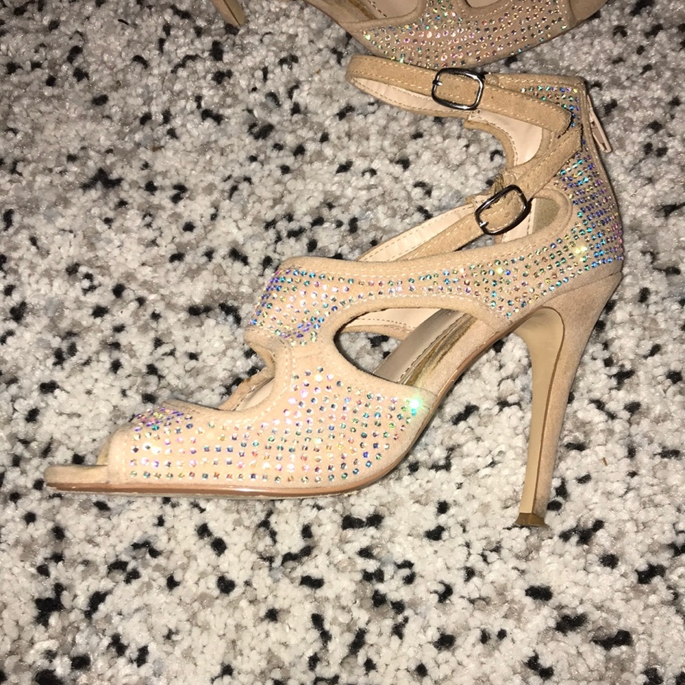 Just In✨ Suede Bling Heels - Picture 2 of 10